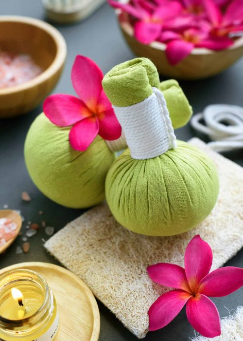 Thai Spa herbal massage compress ball warm aroma therapy for body relaxing